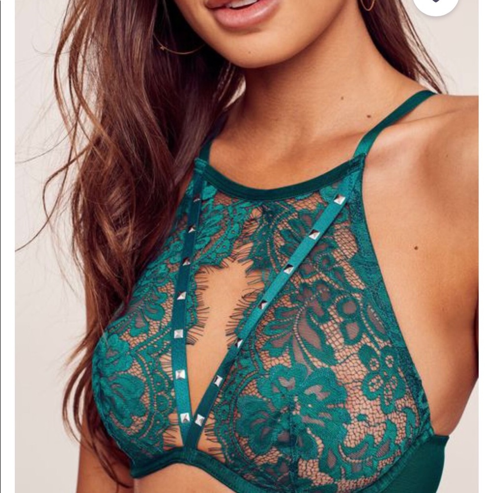 Adore Me Emerald Bra and Panty Set